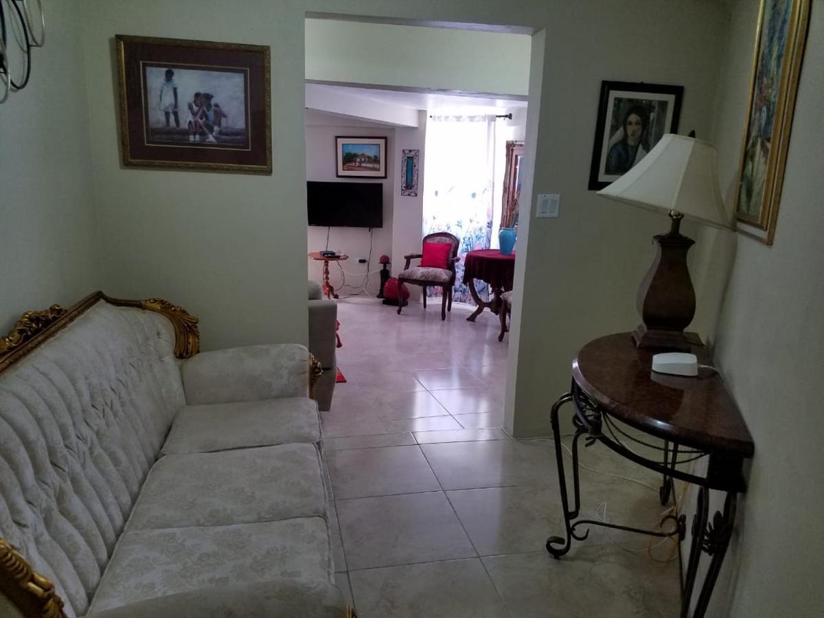 Bella Vista Vacation Lejlighed Montego Bay Eksteriør billede